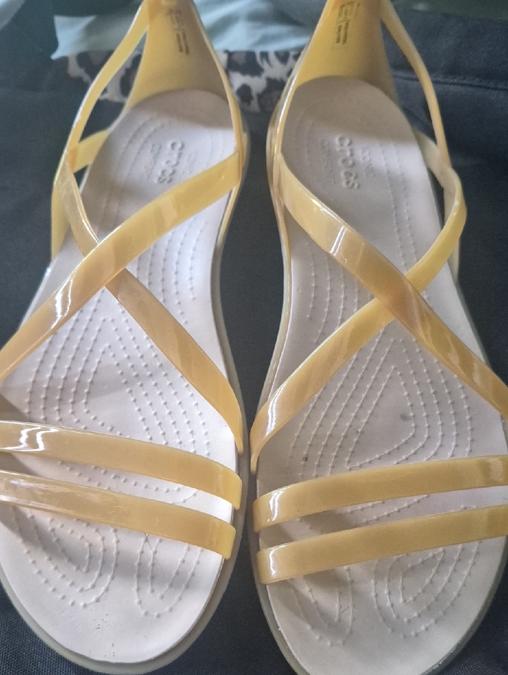 CROCS Women's Yellow Glossy Strappy Sandals